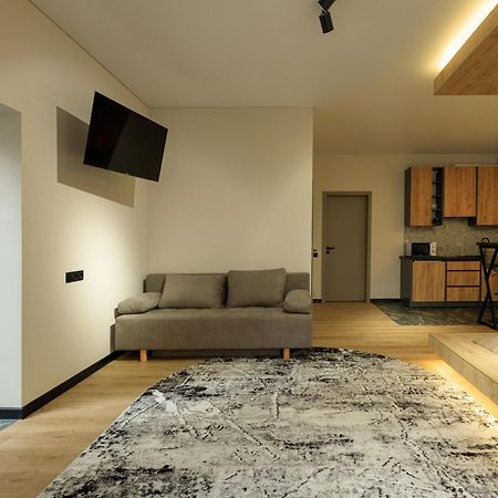 Discovery Garden Apartments Khmelʼnytsʼkyy Екстериор снимка