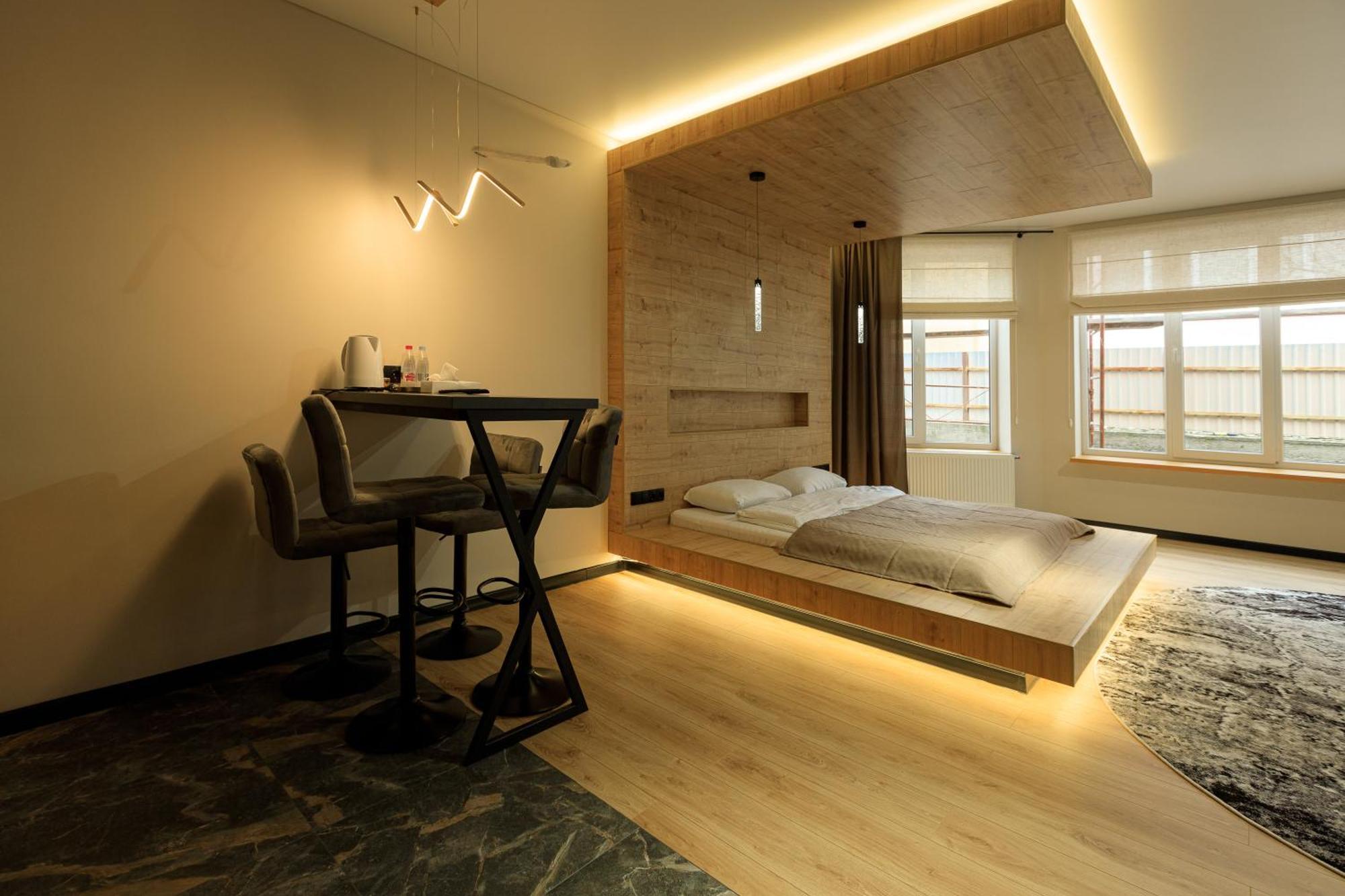 Discovery Garden Apartments Khmelʼnytsʼkyy Екстериор снимка